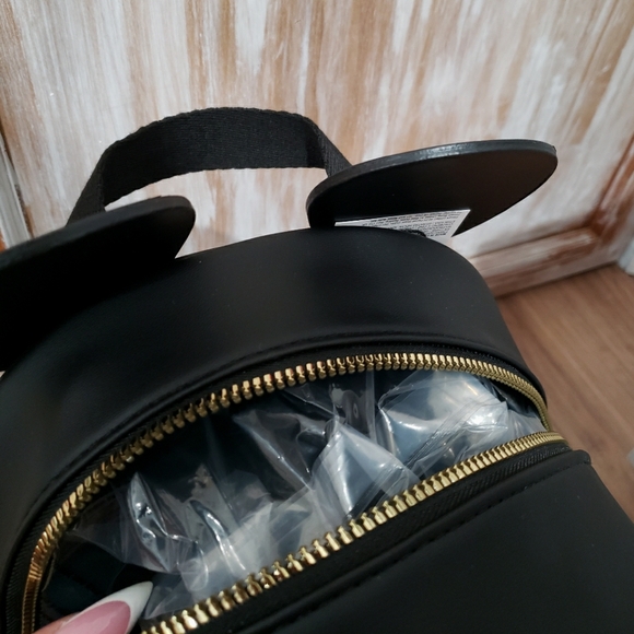 NWT Disney Minnie Mouse Backpack - Picture 10 of 12